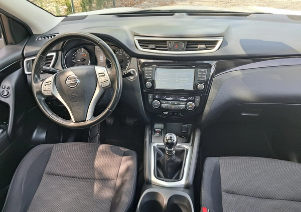 Nissan Qashqai cena 49800 przebieg: 120000, rok produkcji 2015 z Lublin małe 781